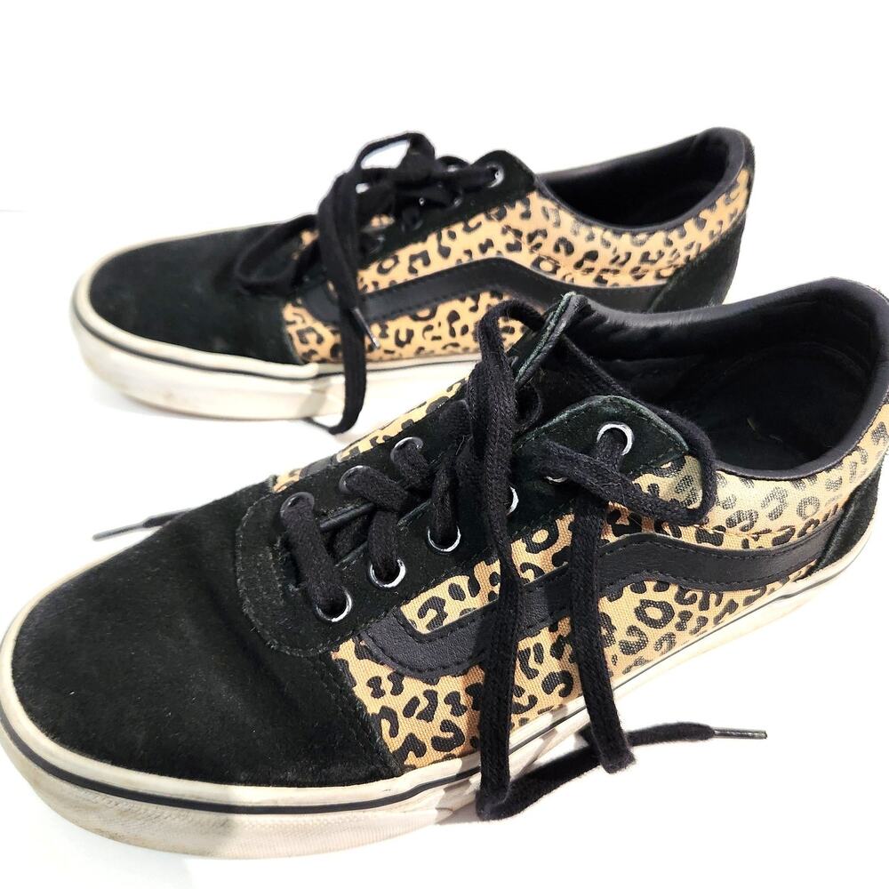 Vans Sneakers Size 7.5 Cheetah Print Removable Ortholite Footbed Moisture Wick